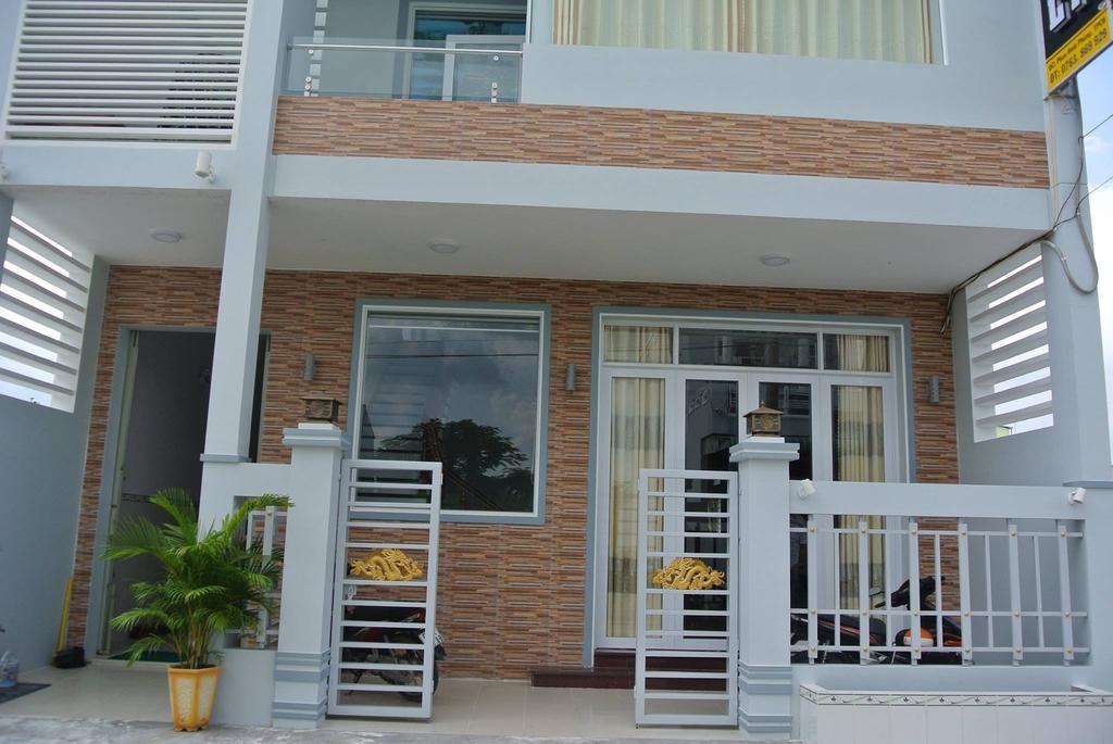 Nhà Nghỉ HOA LÝ Chau Doc Exterior foto